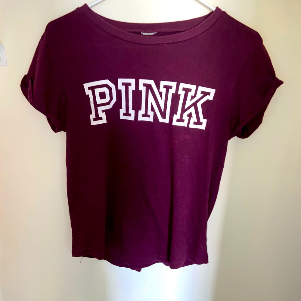 Size M,PINK maroon shirt